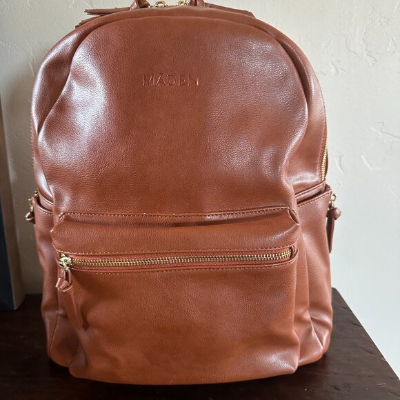 Māden All Day Backpack – Full Size – Very Good Condition – Originally $168 main image 3